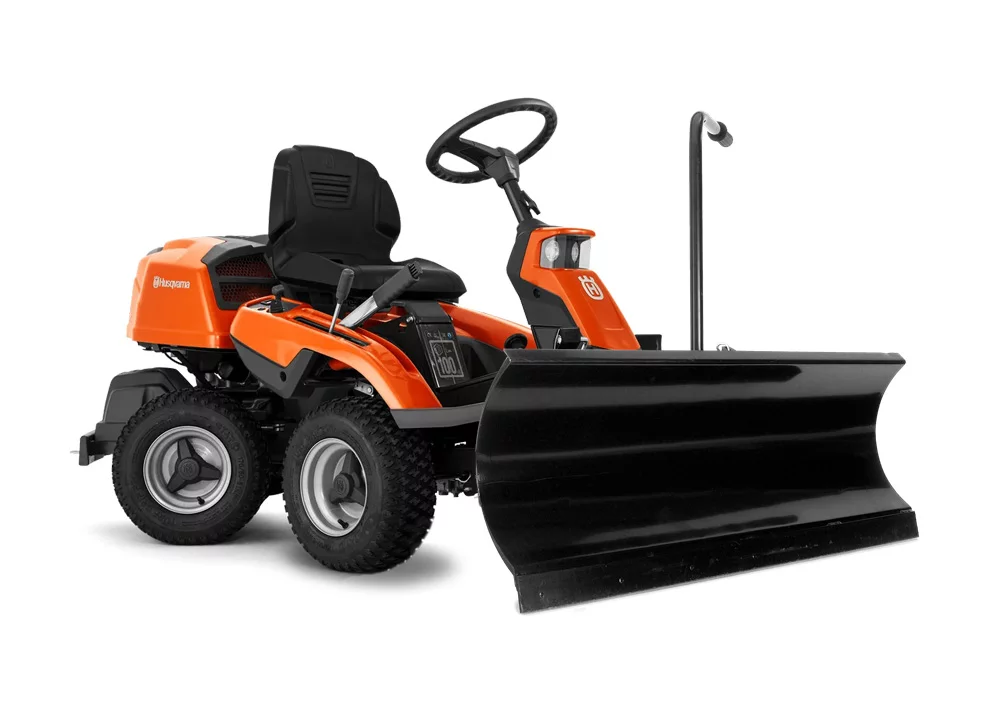 husqvarna-rider-216t-awd-ohne-maehdeck-schneeraeumschild-120cm Husqvarna Rider 216T AWD (ohne Mähdeck) + Schneeräumschild 120cm – Bild 1